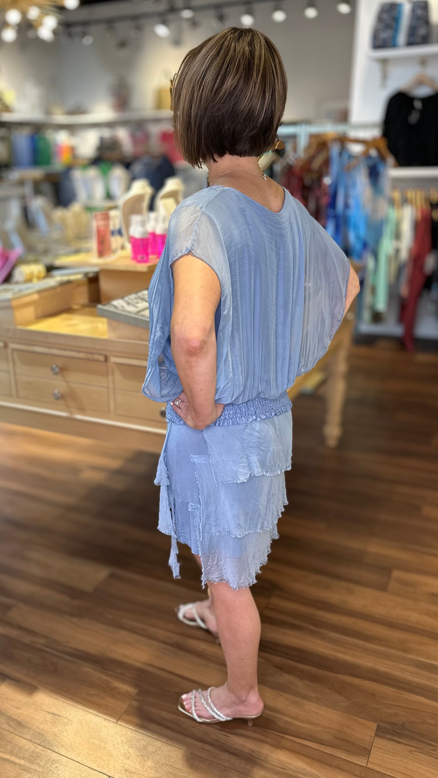 ITALIAN SHORT SILK TOP - LIGHT BLUE