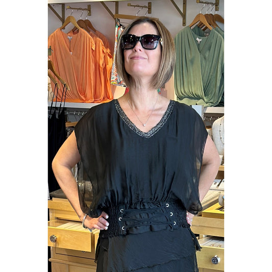 ITALIAN SHORT SILK TOP - BLACK